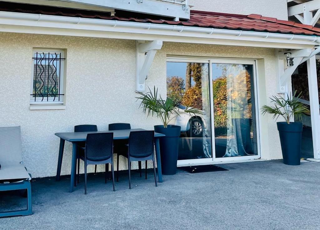 Appartement Le Leman เอ็กเซเนเวกซ์ ภายนอก รูปภาพ
